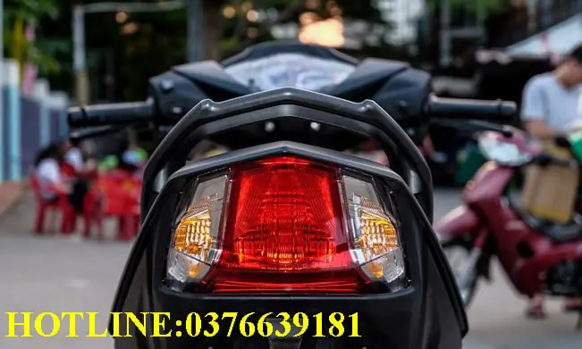 Đèn Sau Xe Máy Không Sáng