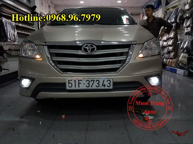 Đèn Siêu Sáng Xe Innova