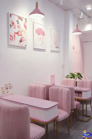 Đèn Spa Giá Bao Nhiêu