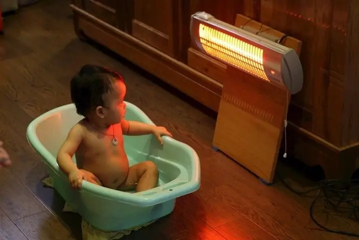 Đèn Sưởi Hồng Ngoại Cho Bé