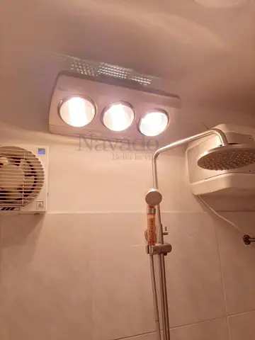 Đèn Sưởi Navado 3 Bóng