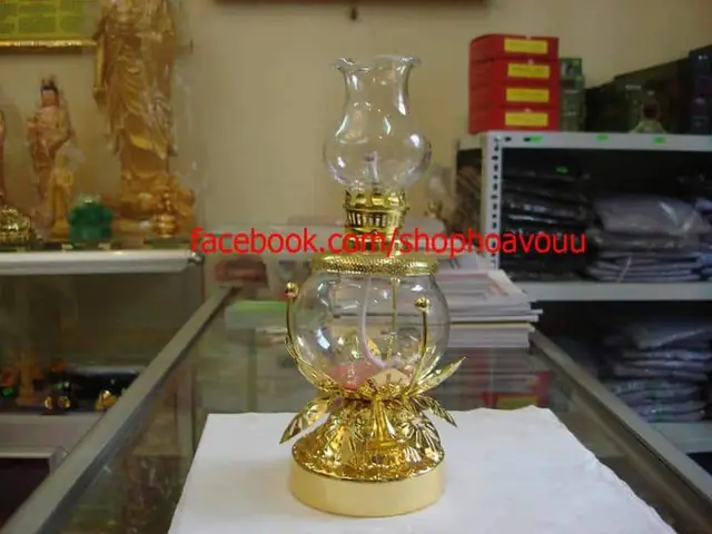 Đèn Thắp Dầu Thơm Cúng Phật