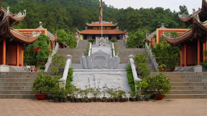 Đèn Thờ Chu Văn An