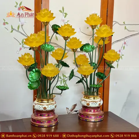 Đèn Thờ Điện Bằng Sứ