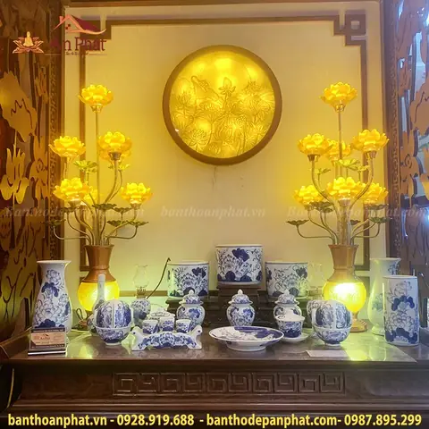 Đèn Thờ Điện Hoa Sen