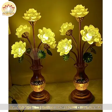 Đèn Trang Trí Bàn Thờ Tổ Tiên
