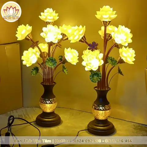 Đèn Trang Trí Bàn Thờ Tổ Tiên