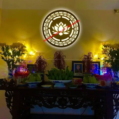 Đèn Trang Trí Bằng Đồng