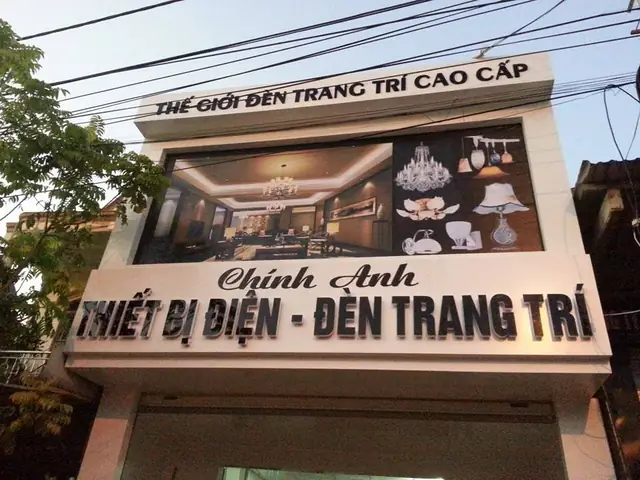 Đèn Trang Trí Biển Quảng Cáo