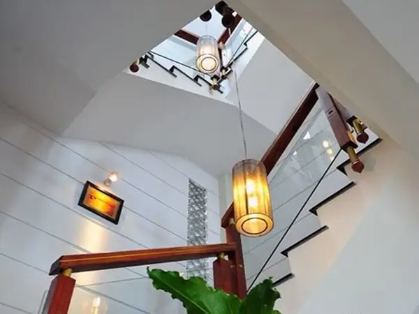 Đèn Trang Trí Giếng Trời