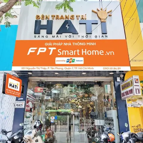 Đèn Trang Trí Nguyễn Thị Thập