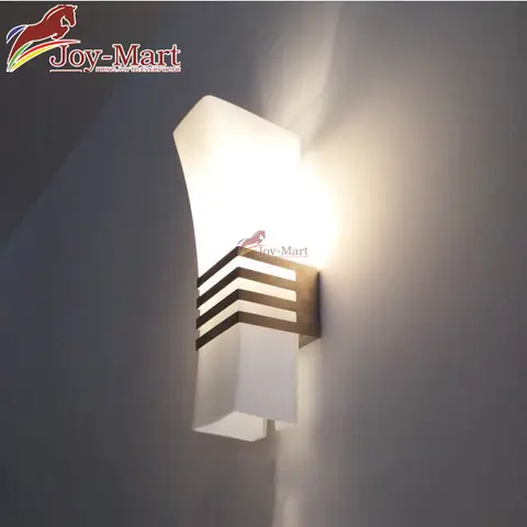 Đèn Trang Trí Vách Cầu Thang