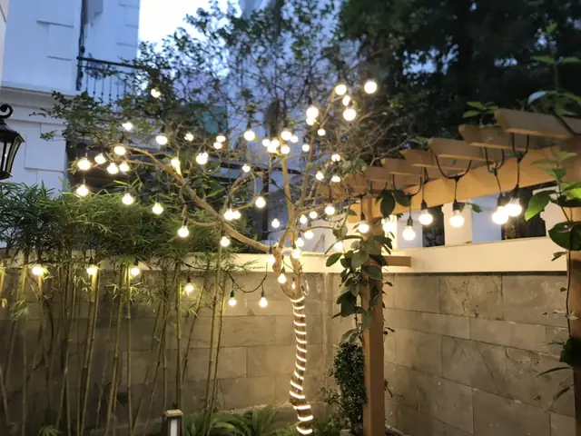 Đèn Treo Thả Ngoài Trời