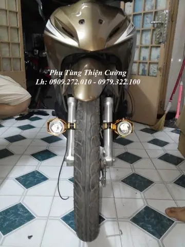 Đèn Trợ Sáng Gắn Phuộc Trước