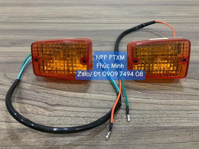 Đèn Xi Nhan Xe Cub 82