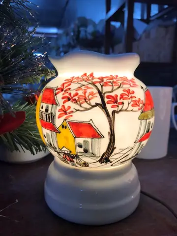 Đèn Xông Tinh Dầu Sứ Thấu Quang