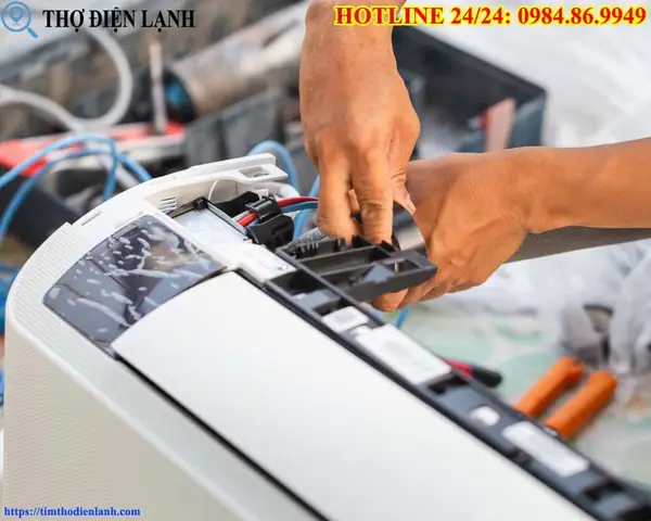 Điều Hòa Carrier Báo Lỗi Nháy Đèn