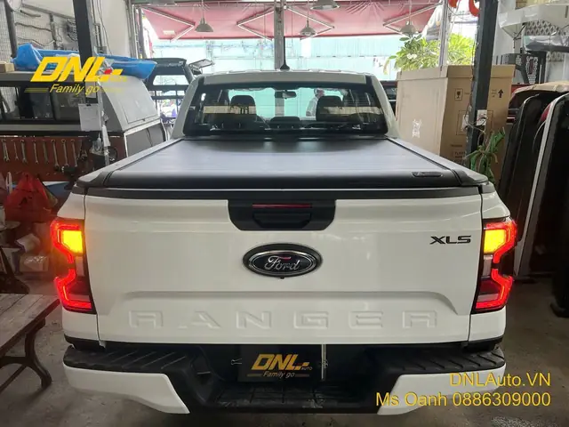 Độ Đèn Hậu Ford Ranger