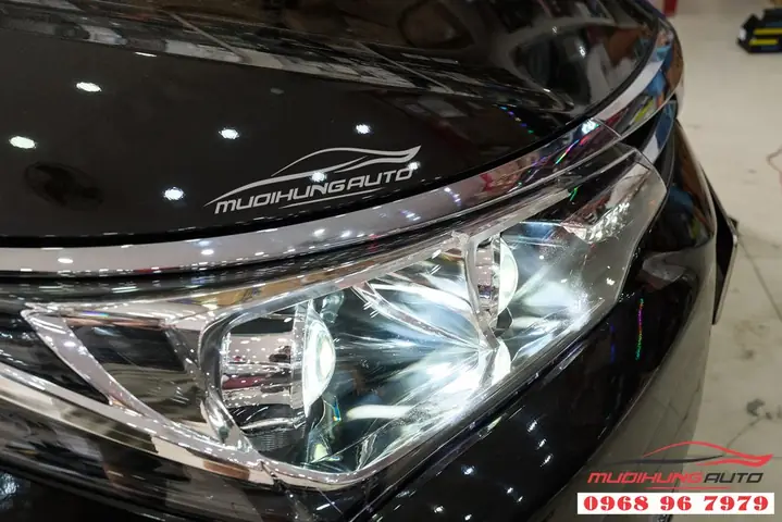 Độ Đèn Xe Altis 2018