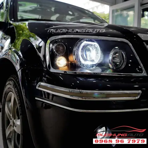 Độ Đèn Xe Ford Escape