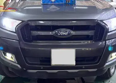 Giá Cụm Đèn Pha Ford Ranger