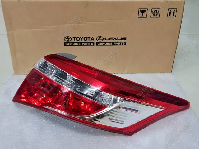 Giá Đèn Hậu Vios 2018