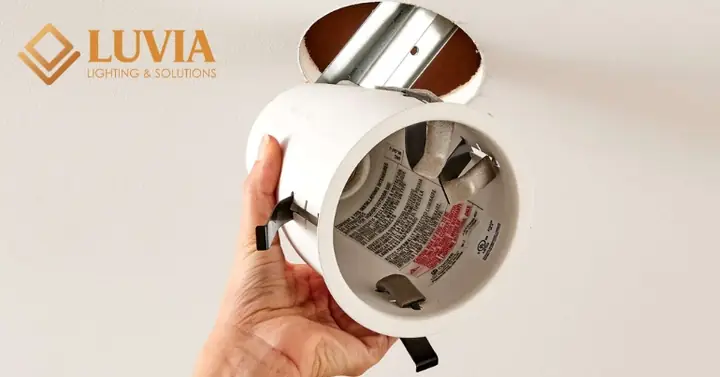 Giá Thi Công Đèn Led Âm Trần