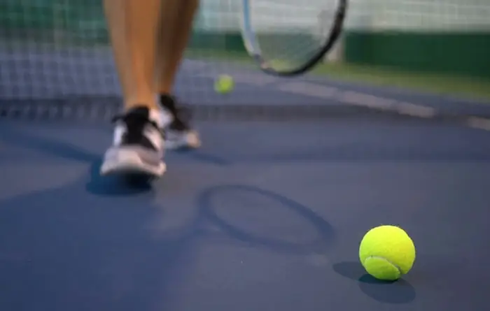Hệ Thống Đèn Sân Tennis