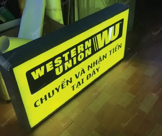 Hộp Đèn Mica In Uv