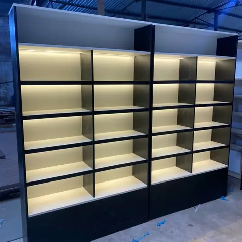 Kệ Trưng Bày Đèn Led