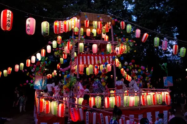 Lễ Hội Đèn Lồng Obon