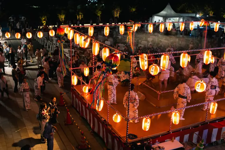 Lễ Hội Đèn Lồng Obon
