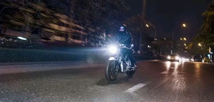 Luật Đèn Pha Xe Máy