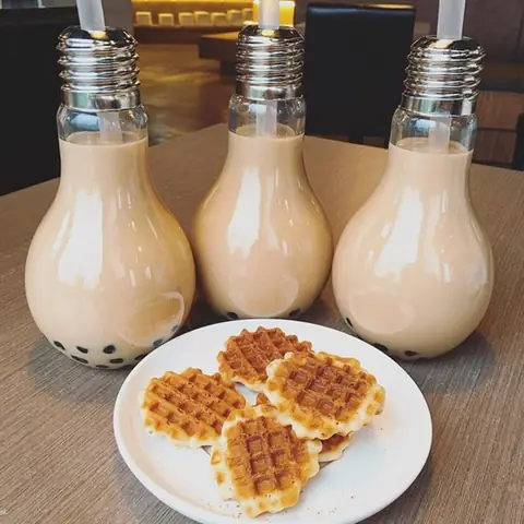 Ly Thủy Tinh Bóng Đèn
