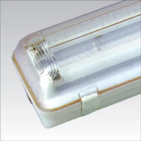 Máng Đèn Chống Thấm Paragon