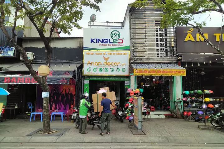 Mua Đèn Trang Trí Ở Đâu
