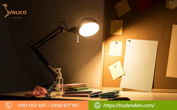Nên Để Đèn Học Bên Nào