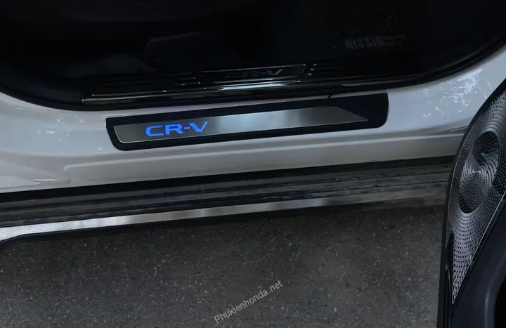 Nẹp Bước Chân Có Đèn Crv