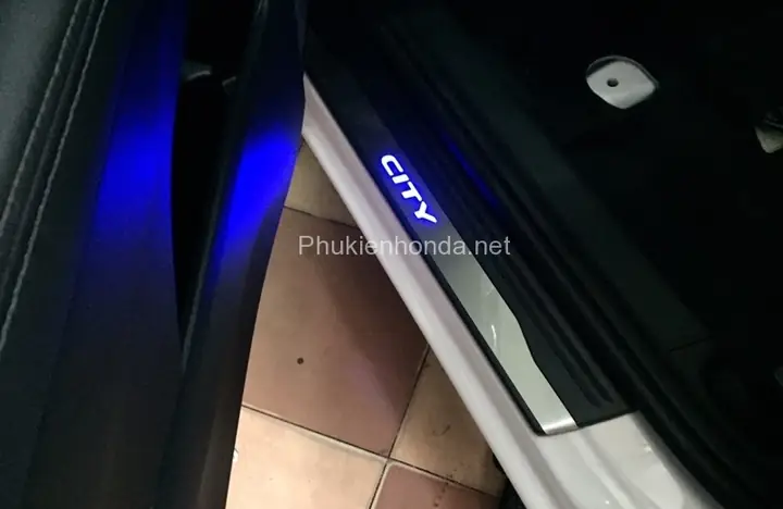 Nẹp Bước Chân Có Đèn