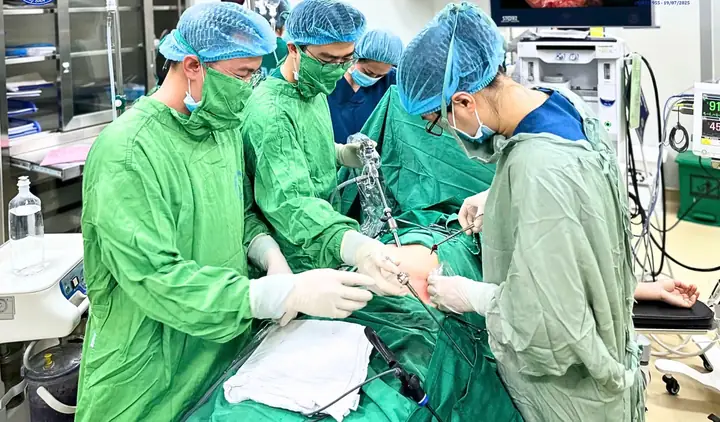 Ngày Đèn Đỏ Kéo Dài