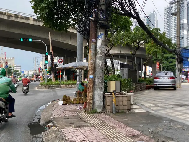 Người Mù Và Cây Đèn