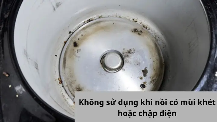 Nồi Com Điện Không Nhảy Đèn