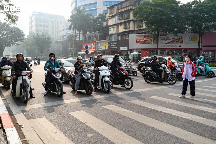 Phố Đèn Đỏ Nguyễn Chí Thanh