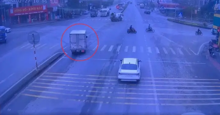Phố Đèn Đỏ Thái Bình