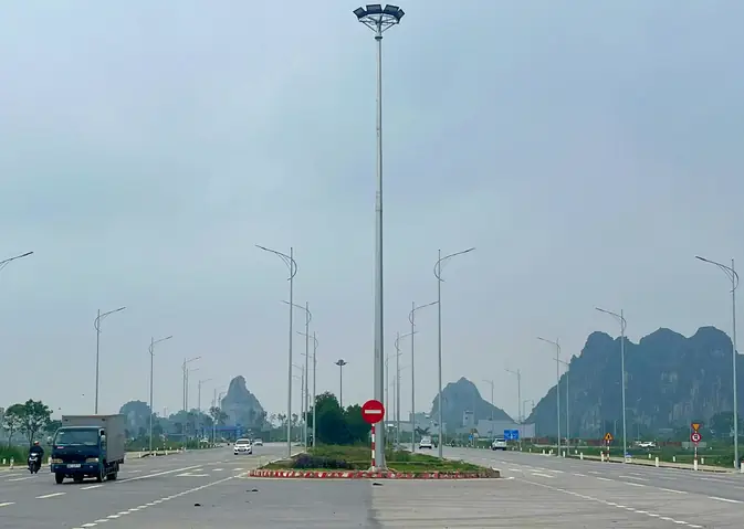 Phố Thị Đèn Kết Hoa