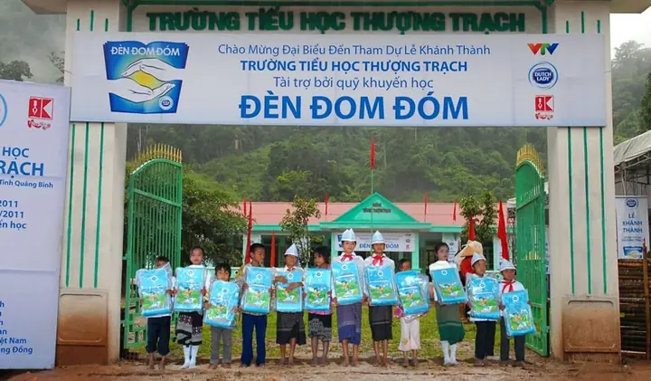 Quảng Cáo Đèn Đom Đóm
