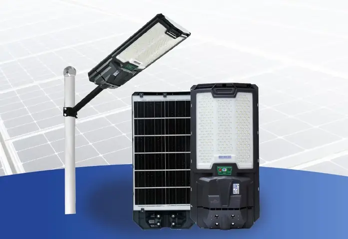 Review Đèn Năng Lượng Mặt Trời