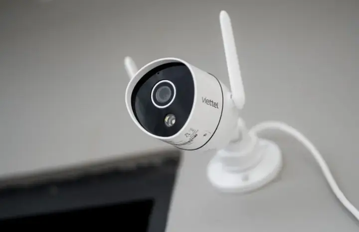 Tắt Đèn Camera Có Quay Được Không