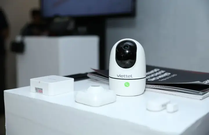 Tắt Đèn Camera Có Quay Được Không