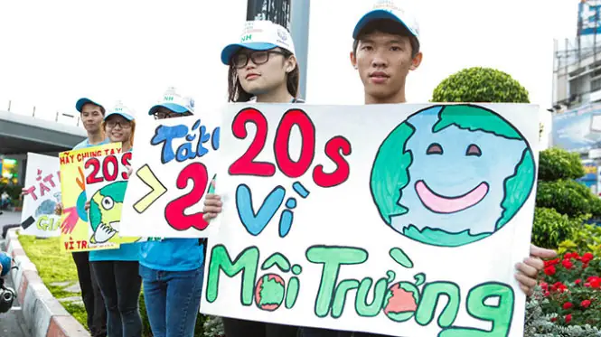 Tắt Máy Xe Khi Dừng Đèn Đỏ